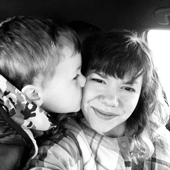 🍀Posher/Artist - Kat Vixos🧚🏻‍♀️ - Picture 8 of 8